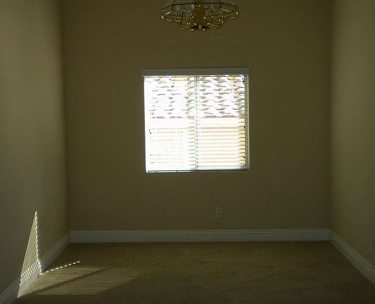 4th image of 3520 Majestic Sand Ave