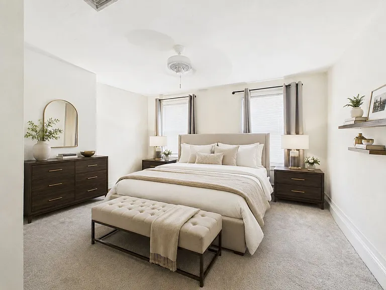 2429 Olive St — Photo 3