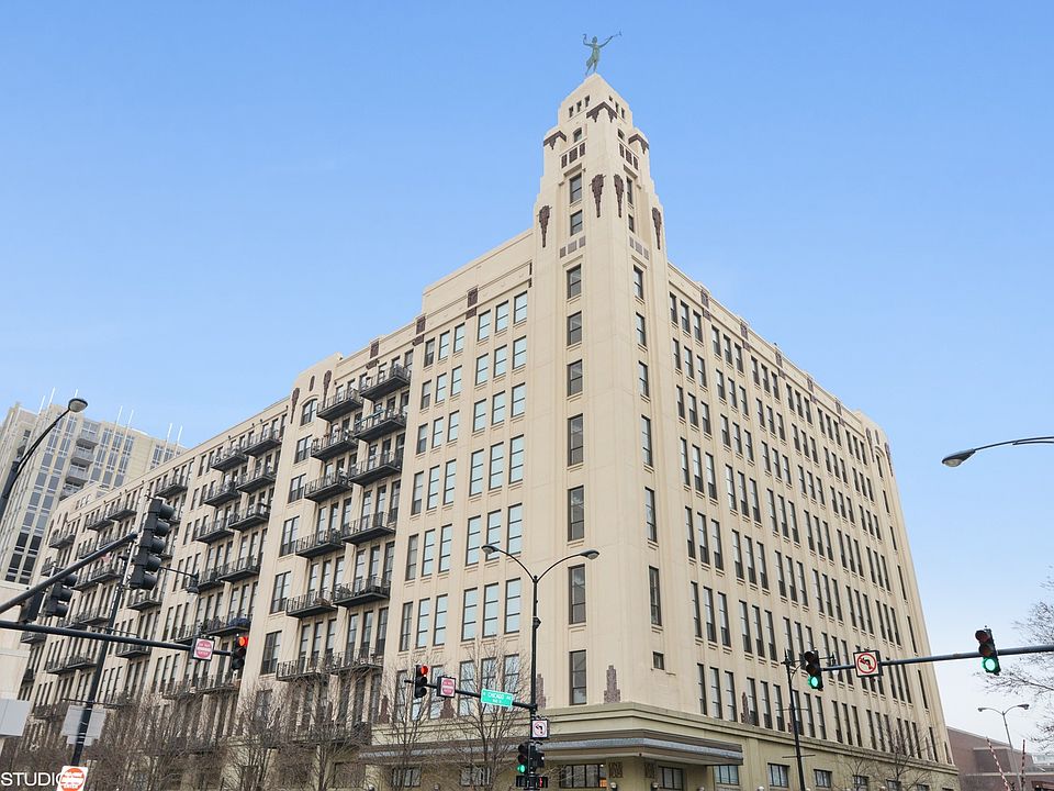 1st image of 758 N Larrabee St APT 513