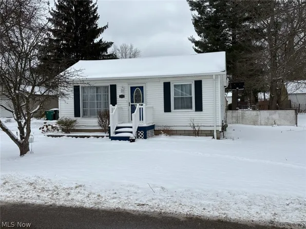 1000 Michigan St, Aurora, OH 44202