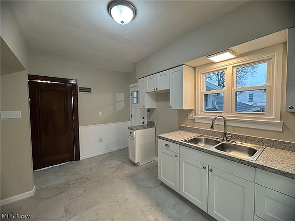 12th image of this home