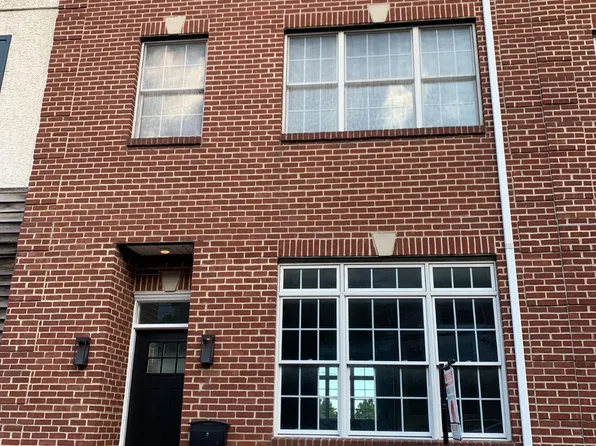 417 N Front St, Philadelphia, PA 19123