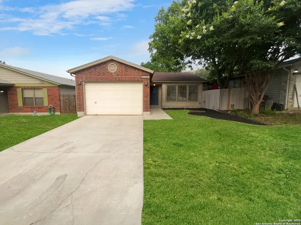 12827 Maple Park Dr, San Antonio, TX 78249