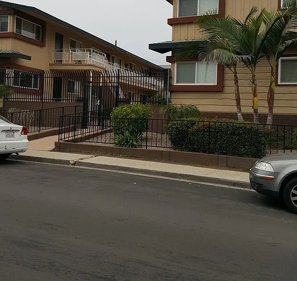 51st Street Apartments FSD — Photo 7