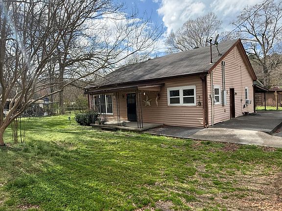 2nd image of 130 N Curran St