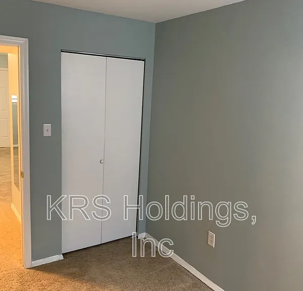 1822 Williamsburg Rd #5 — Photo 5
