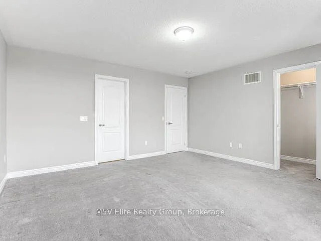 863 Cook Cres — Photo 21