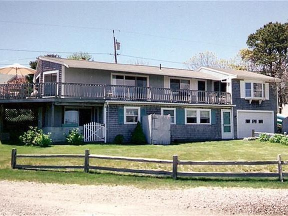 2nd image of 25 Harbor Way