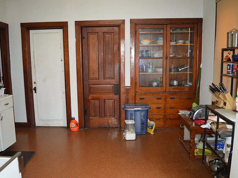16 N Broom St #1 — Photo 10