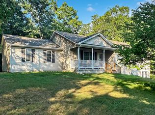 158 Peppermint Spring Ln, Winchester, VA 22603