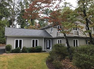 2995 Hamilton Rd, Cumming, GA 30041