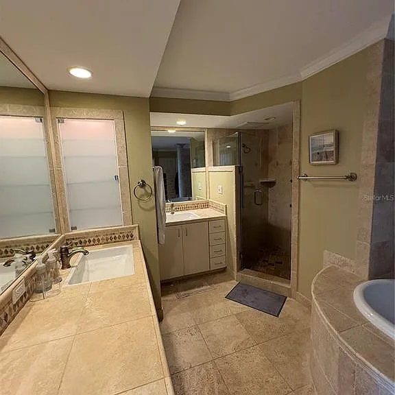 675 S Gulfview Blvd #Penthouse 1 — Photo 43