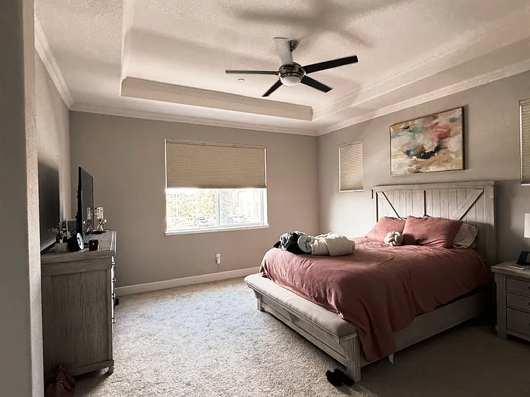 2072 Parsons Dr — Photo 3