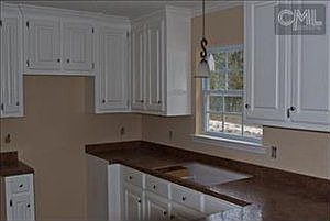 2nd image of 180 Cricket Hill Dr