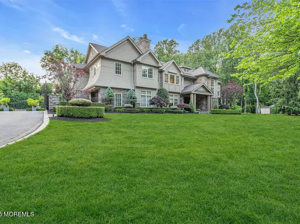 23 Pilgrim Way, Colts Neck, NJ 07722