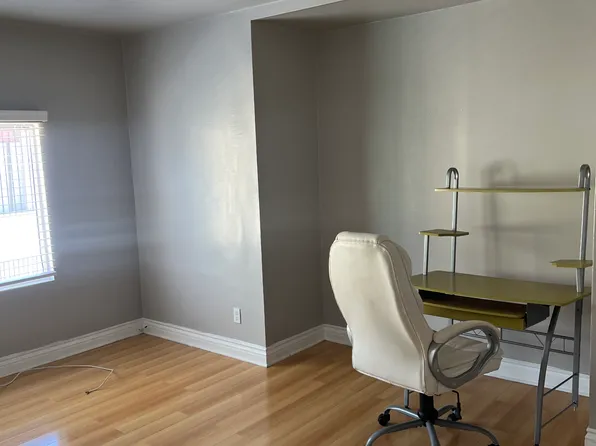 1442 W 27th St, Los Angeles, CA
