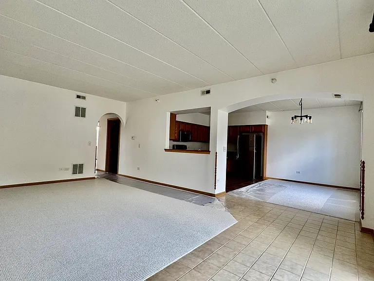 16610 Liberty Cir #1N — Photo 2