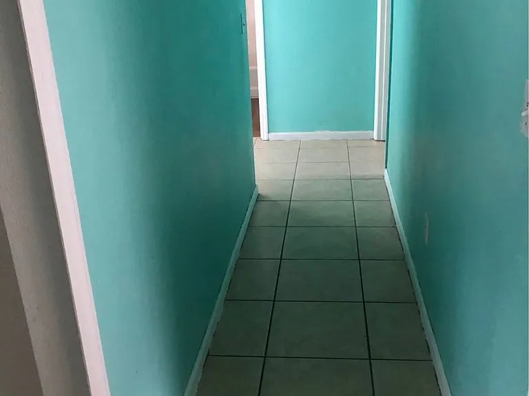 422 Rollins Dr — Photo 12