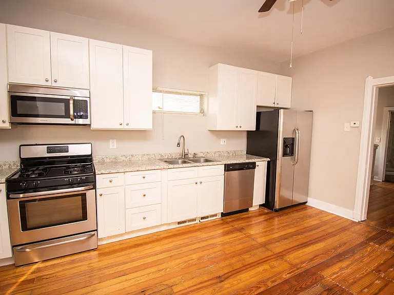 5441 Nagel Ave — Photo 11