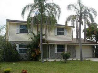8189 123rd St, Seminole, FL 33772