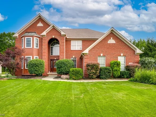 3133 Abrams Dr, Twinsburg, OH 44087