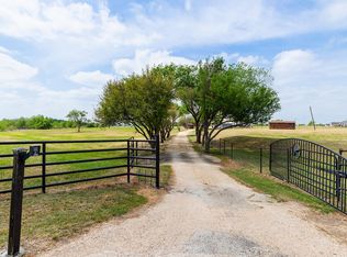 1001 Gravel Pit Rd, Taylor, TX 76574