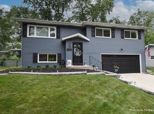 1309 Rita Ave, St Charles, IL 60174