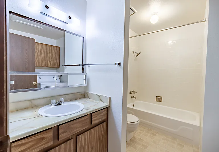 1205 Crook Ave #1 — Photo 15