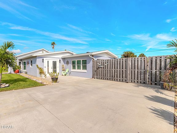 2nd image of 9 Dolphin Ave
