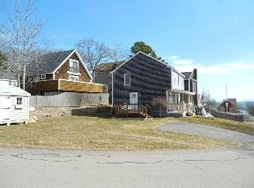 4th image of 11 Hillside Dr