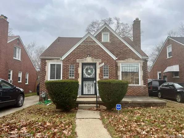 20245 Charest St, Detroit, MI 48234