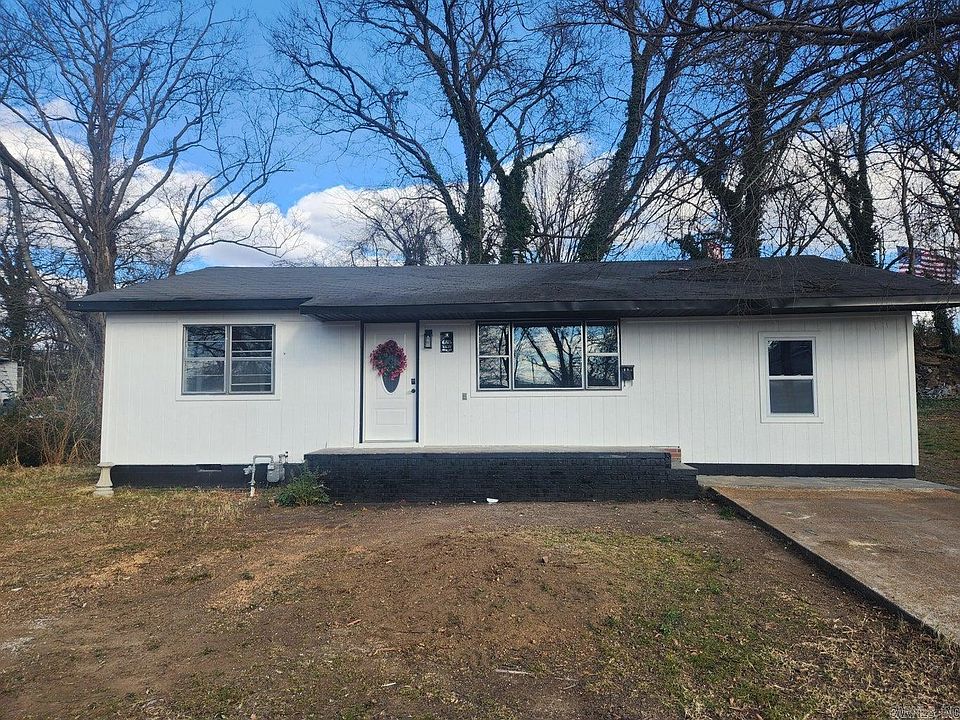 1st image of 685 S 9th St