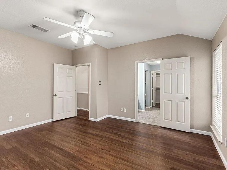 8832 Stirrup Way — Photo 9