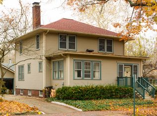 311 W Nevada St, Urbana, IL 61801