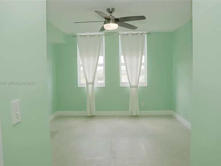 2665 SW 37th Ave #405 — Photo 15