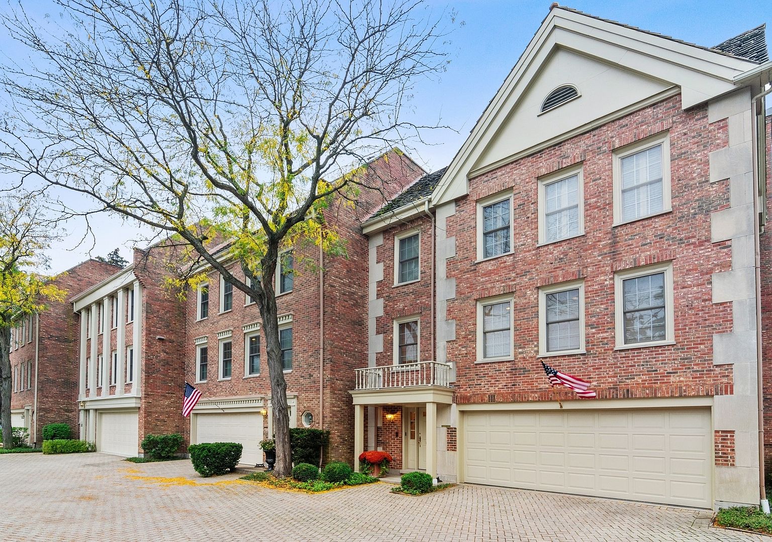 8 Landmark, Northfield, IL 60093 Zillow