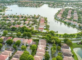10914 NW 70th St, Doral, FL 33178