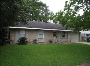 2945 Camellia Dr, Slidell, LA 70458