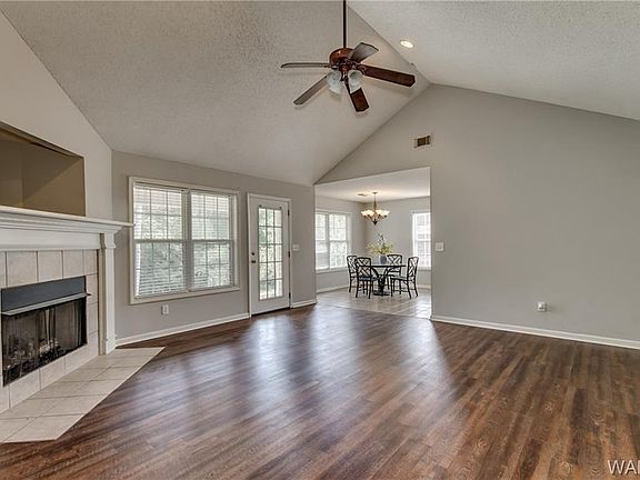5th image of 14124 River Point Cir