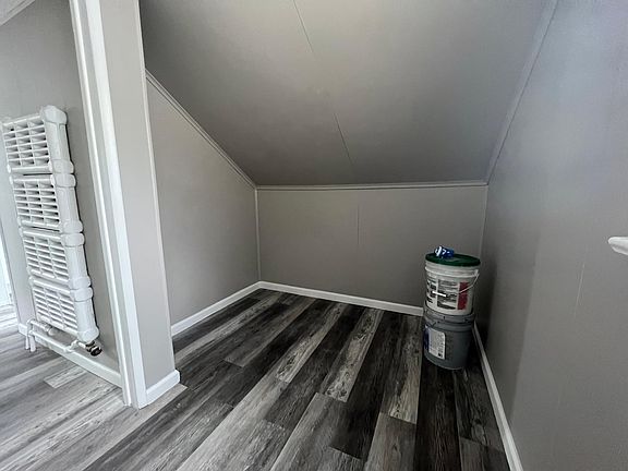 Bonus room that is perfect for office, nursery, storage, or small secondary bedroom.