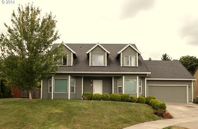 1st image of 629 SE 65th Pl