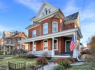 119 S Broad St, Waynesboro, PA 17268