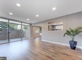 18714 Walkers Choice Rd #18714, Gaithersburg, MD 20886