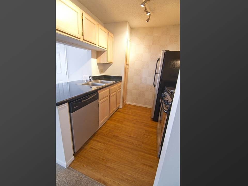 2nd image of 1717 Canvasback Ln