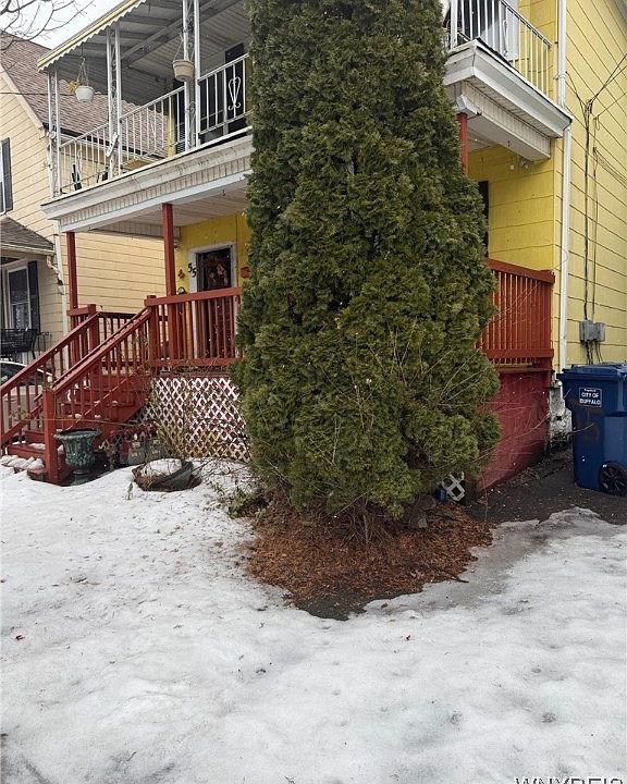 1st image of 55 Briggs Ave