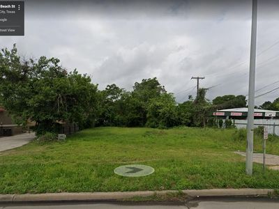 2215 N Beach St, Haltom City, TX, 76111