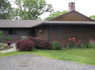3 Miranda Dr, Richmond, RI 02892