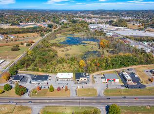 22 S High St, Sweetwater, TN 37874