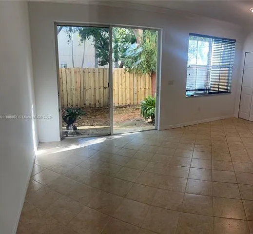 12458 SW 125th Ter — Photo 15