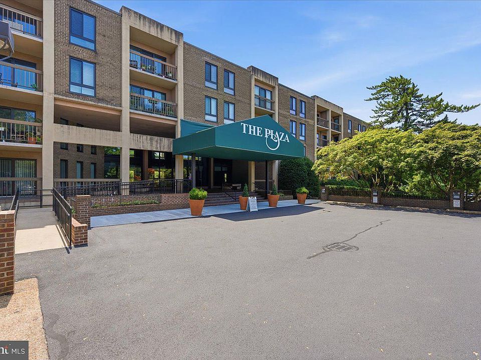 1st image of 807 N Howard St APT 324